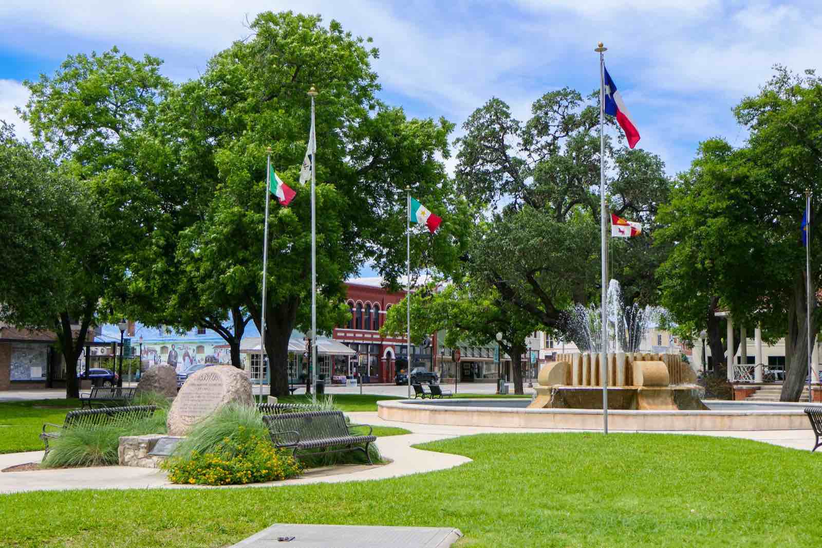 The square in downtown Seguin